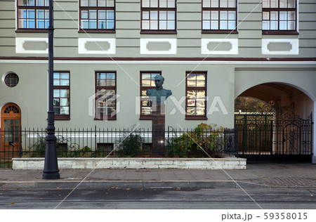 Bust Pavel Stepanovich Nakhimov at Naval Academy 59358015