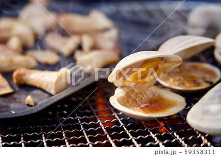 バーベキュー ホンビノス貝と椎茸のジク バーベキュー ホンビノス貝と椎茸のジク 59358311