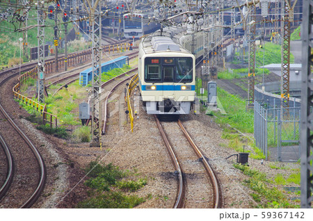 新百合ヶ丘駅付近を往来する電車 59367142