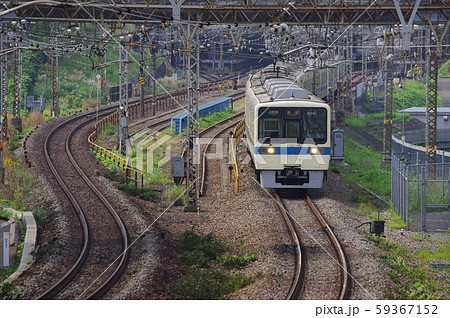 新百合ヶ丘駅付近を往来する電車 59367152