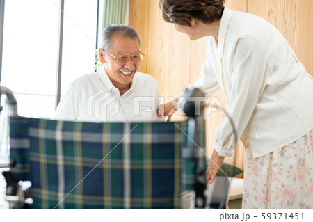 老老介護 59371451