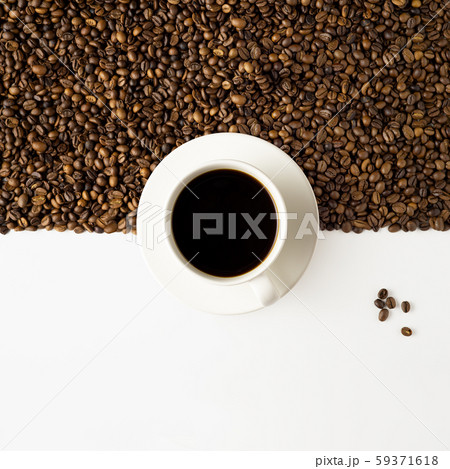 Coffee half. Coffee half. 59371618