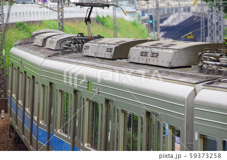 新百合ヶ丘駅付近を往来する電車 59373258