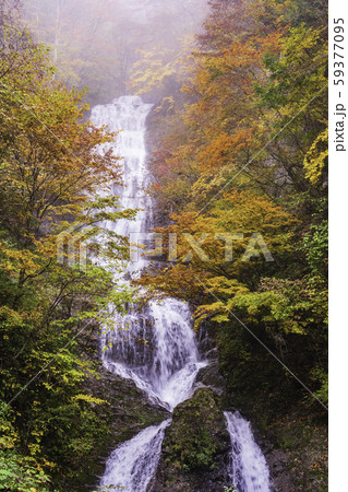 （長野県）旧飛騨街道・地蔵峠　唐沢の滝 59377095