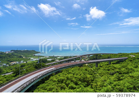 沖縄県　ニライカナイ橋 59378974