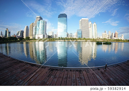 City View from Benjakitti Park（ベンチャキティ公園からの眺め） 59382914