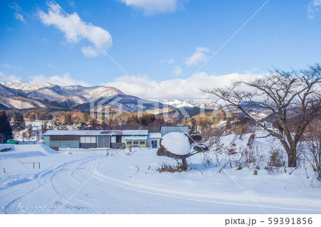 日本の車窓から　会津鉄道　東北会津の冬景色 59391856