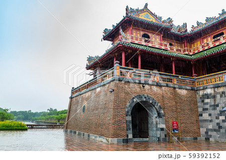 雨の午門 グエン朝王宮 59392152