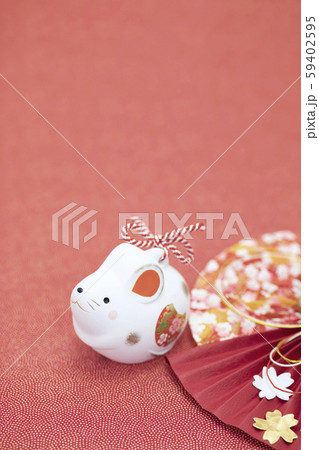 子年　年賀素材〜福寿ねずみの置物　土鈴　扇子飾り 59402595