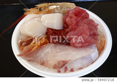 青森のっけ丼 59407218