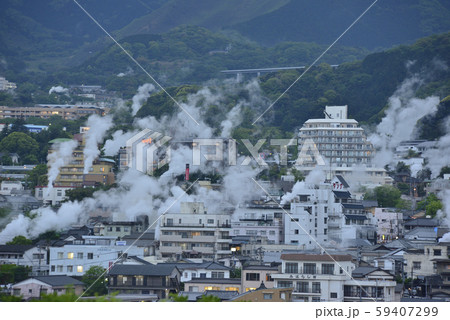 大分県別府市 湯けむり展望台から望む鉄輪温泉街の写真素材