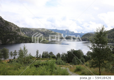 Revsvatnet湖(ノルウェー) Revsvatnet湖(ノルウェー) 59418426