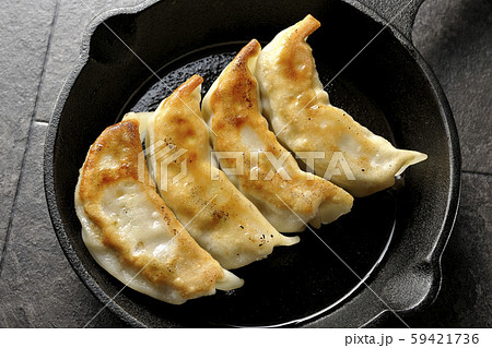 焼きギョウザ 焼きギョウザ 59421736