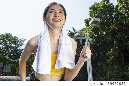女性 スポーツウェア 女性 スポーツウェア 59422035