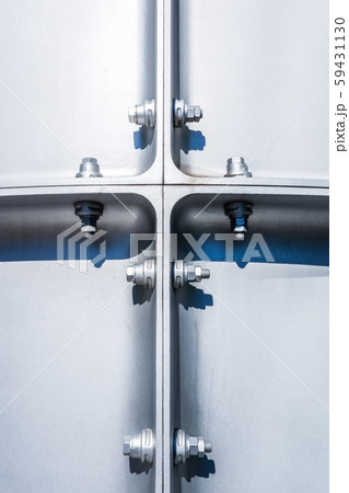 ボルト止めされた鉄板建材 ボルト止めされた鉄板建材 59431130