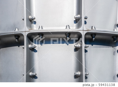 ボルト止めされた鉄板建材 ボルト止めされた鉄板建材 59431138