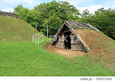 御所野縄文公園、西むらの竪穴建物跡 59431942