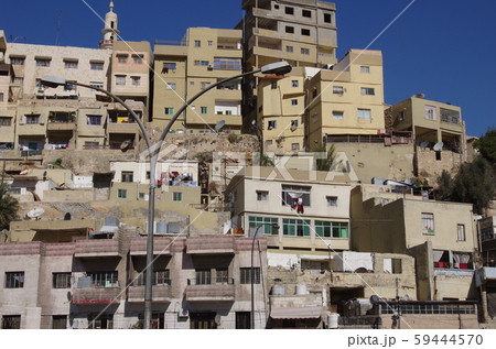 【ヨルダン】アンマン、ダウンタウンに軒を連ねる石造りの住居 【ヨルダン】アンマン、ダウンタウンに軒を連ねる石造りの住居 59444570