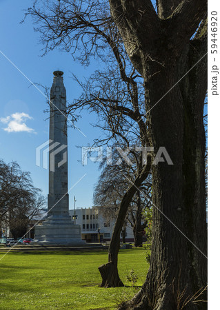 ニュージーランド　ダニーデン　クイーンズ・ガーデンの慰霊塔 59446920