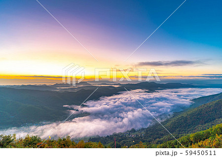 小熊山展望台 雲海 朝景 大町市 【長野県】 小熊山展望台 雲海 朝景 大町市 【長野県】 59450511