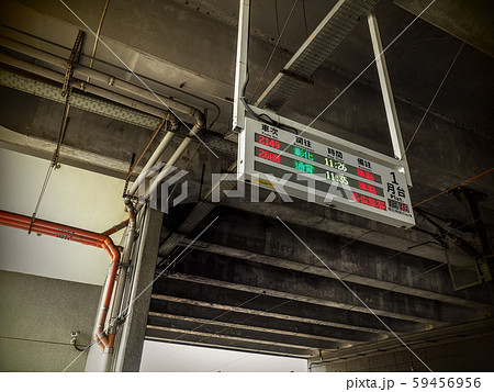 台湾・台中市 台鉄新烏日駅 / Xinwuri station, Taichung, Taiwan 59456956