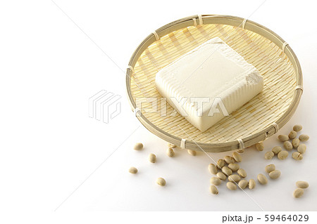 お豆腐と笊 59464029