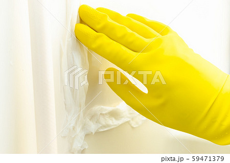 風呂掃除 湿布法  ゴムパッキンのカビ 黒ずみ 大掃除 59471379