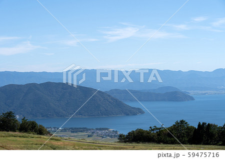 滋賀県、箱館山から俯瞰する琵琶湖方面の風景 59475716