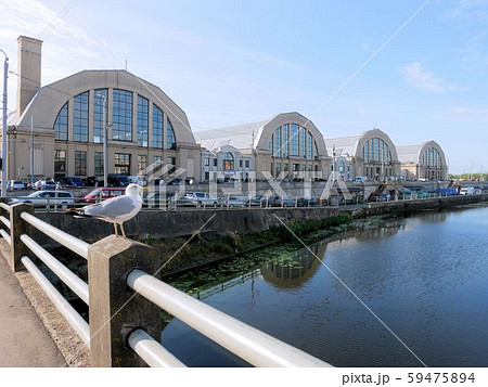 朝のリガ中央市場　（ラトビア） 59475894