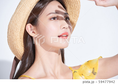 女性　リゾート　女子旅 59477942