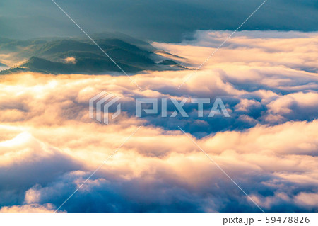 小熊山展望台 雲海 朝景 大町市 【長野県】 小熊山展望台 雲海 朝景 大町市 【長野県】 59478826