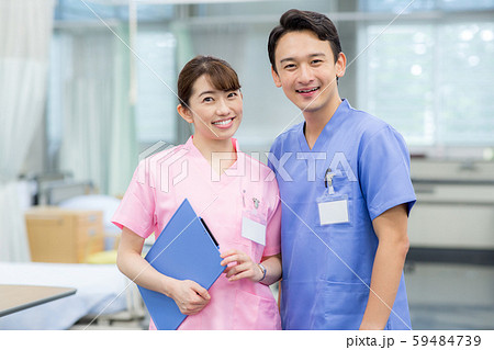 看護師　理学療法士 59484739