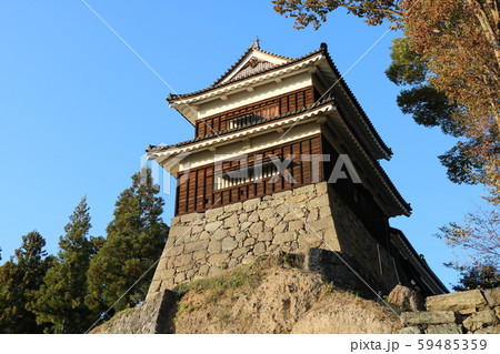 ■ 上田城 ■ 尼ヶ淵の崖 ■ 南櫓 ■ 真田幸村、真田昌幸 ■ 長野県 上田市 ■ 快晴  59485359