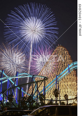 ナガシマスパーランドの花火の写真素材