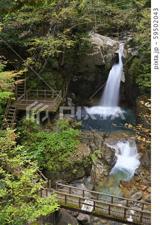 竜神の滝　夕森公園（岐阜県中津川市） 59502043