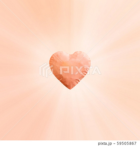 大きなピンクのハートから光のエネルギーが出ていてピンクバックとコピースペース 大きなピンクのハートから光のエネルギーが出ていてピンクバックとコピースペース 59505867
