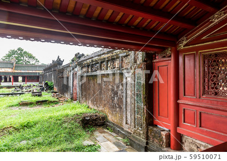 回廊と土壁 グエン朝王宮風景 紫禁城 回廊と土壁 グエン朝王宮風景 紫禁城 59510071