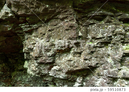 栃木県矢板市　岸壁　石　（8月） 59510873