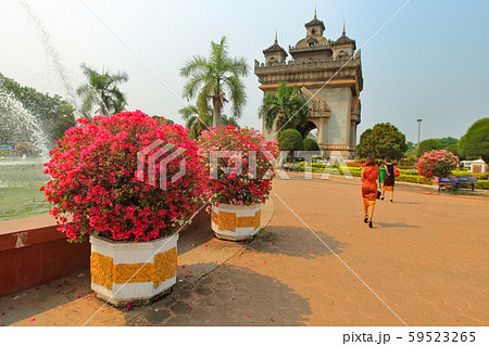 ラオス、ビエンチャンにあるパトゥーサイ ラオス、ビエンチャンにあるパトゥーサイ 59523265