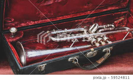 Silver trumpet in a red case 59524811
