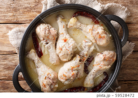 White chicken curry served in a pan. Country 59528472