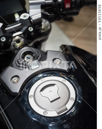 オートバイの燃料タンク 59533656