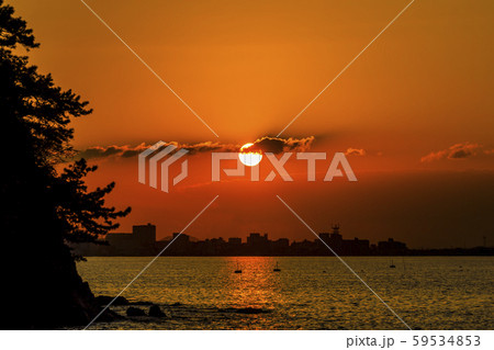 小戸公園の夕日 59534853