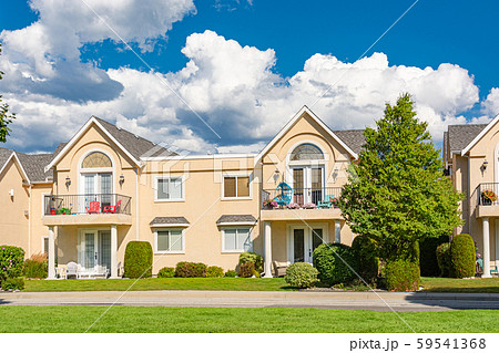 Luxury residential townhouses with private entrance from the street 59541368