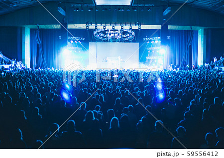 Spectators in the large concert hall. 59556412