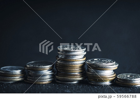 日本円 硬貨 黒背景 59566788