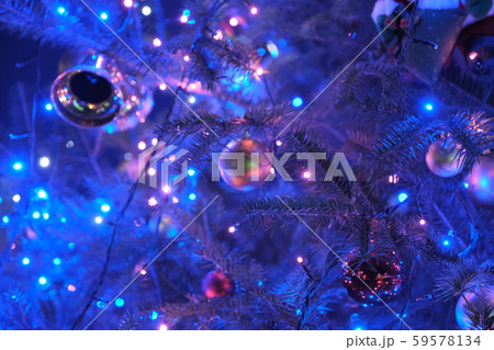 クリスマスツリー イルミネーション 59578134