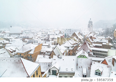 Old houses in historic city of Meissen in winter 59587359