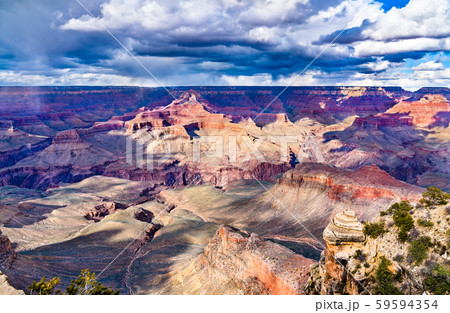 Landscape of the Grand Canyon in Arizona, USA 59594354