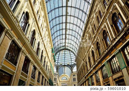 イタリア ナポリ ガッレリア・ウンベルト1世 ナポリのアーケード街 イタリア ナポリ ガッレリア・ウンベルト1世 ナポリのアーケード街 59601010